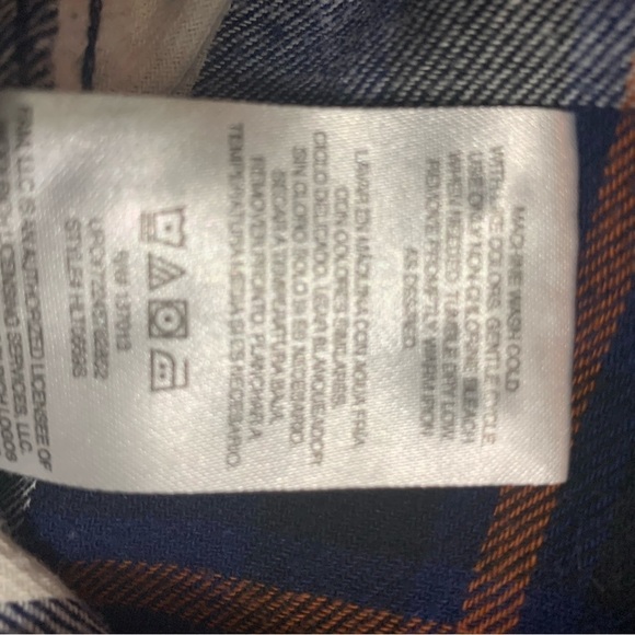 Woolrich size Small flannel shirt - Picture 3 of 4